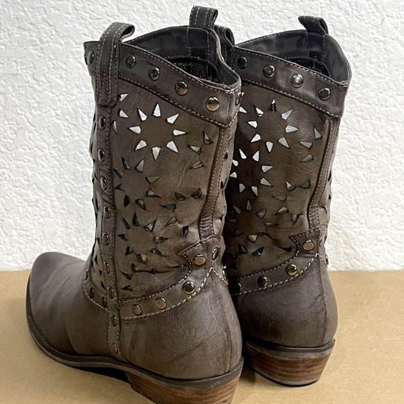 Paparazzi Womens Size 9 (39) Taupe See Through Studded Shoes Boots - Picture 7 of 10